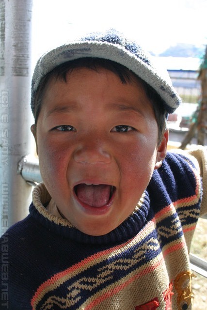 Tibetan Child - Tibet - བོད - 藏区 - 西藏自治区