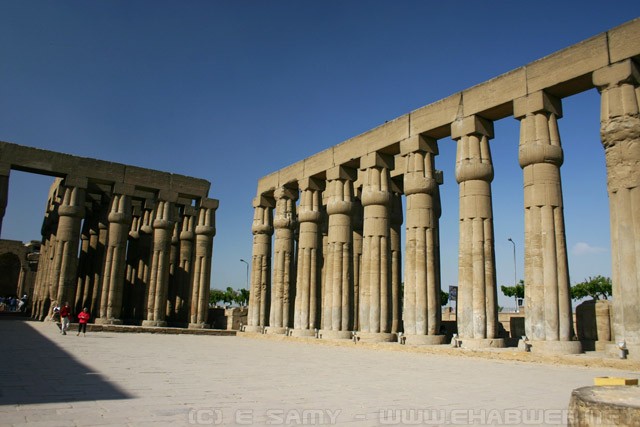 Columns - Luxor Temple - معبد الأقصر
