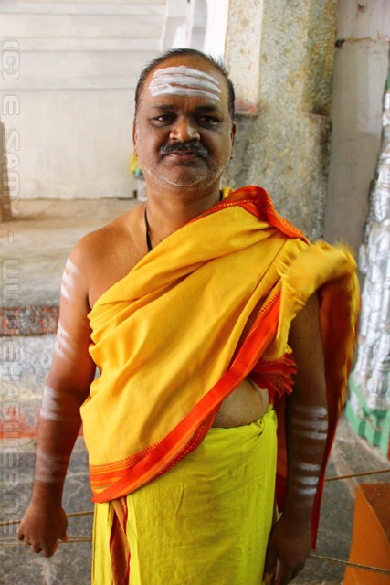 Priest - Bull Temple - Dodda Basavana Gudi - ಬುಲ್ ಟೆಂಪಲ್ -Bangalore