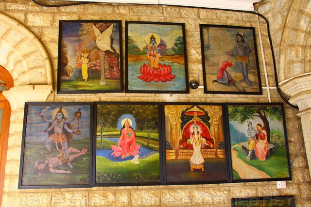 Art Inside Bangalore Palace