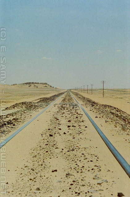 Railway tracks in the desert - Bahariya Oasis - الواحات البحرية