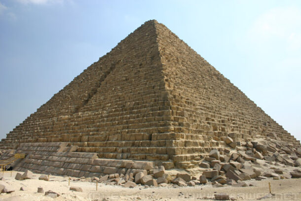 Pyramid of Menkaure at Giza - هرم منكاورع - Photos by Ehab SamyPhotos ...