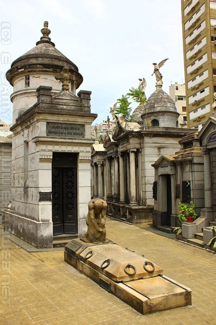 James R. MacDonald - Rufino de Elizalde - Cementerio de La Recoleta Cemetery - Buenos Aires